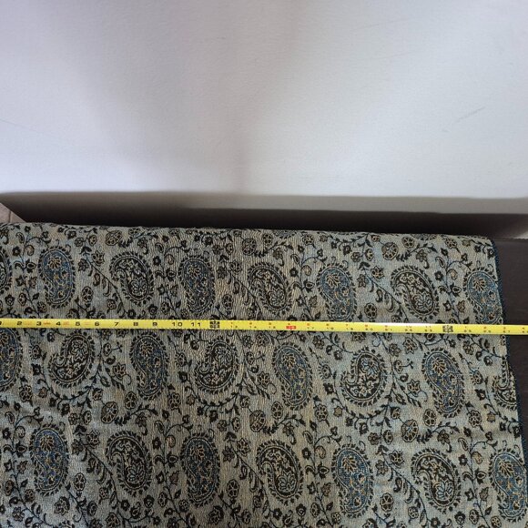 Paisley Wrap / Scarf - Picture 8 of 9